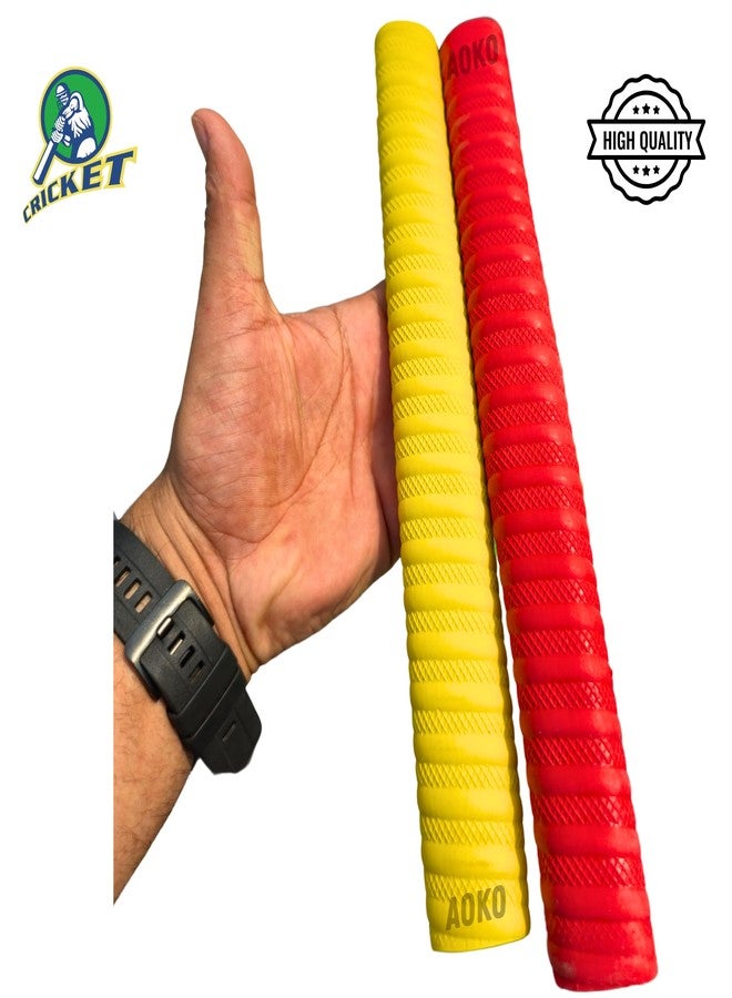 AOKO مجموعة AOKO من 3 قطع: مقبضان مطاطيان ناعمان ومريحان لامتصاص أفضل للصدمات، مخروط تثبيت واحد لمقابض مضرب الكريكيت (أبيض وأسود) - Image 4