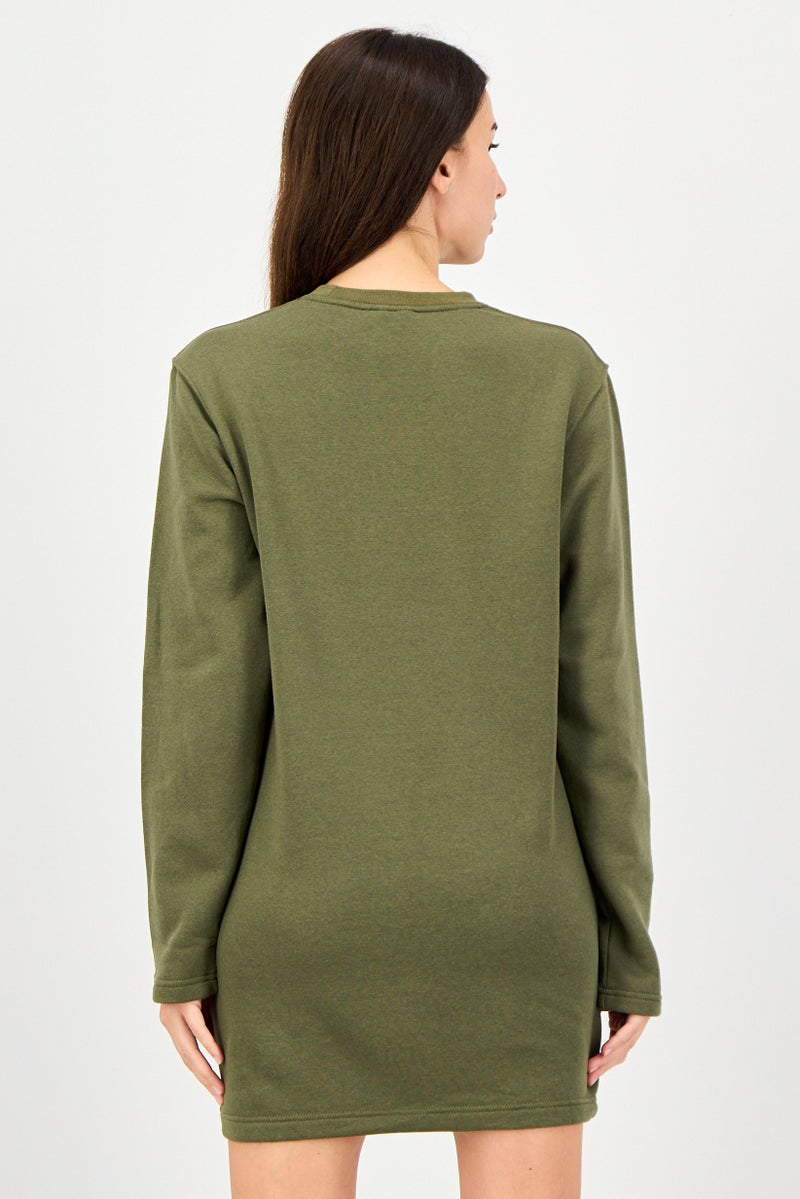 Nike فستان رياضي نسائي بأكمام طويلة مناسب للخارج، زيتوني داكن - Image 3