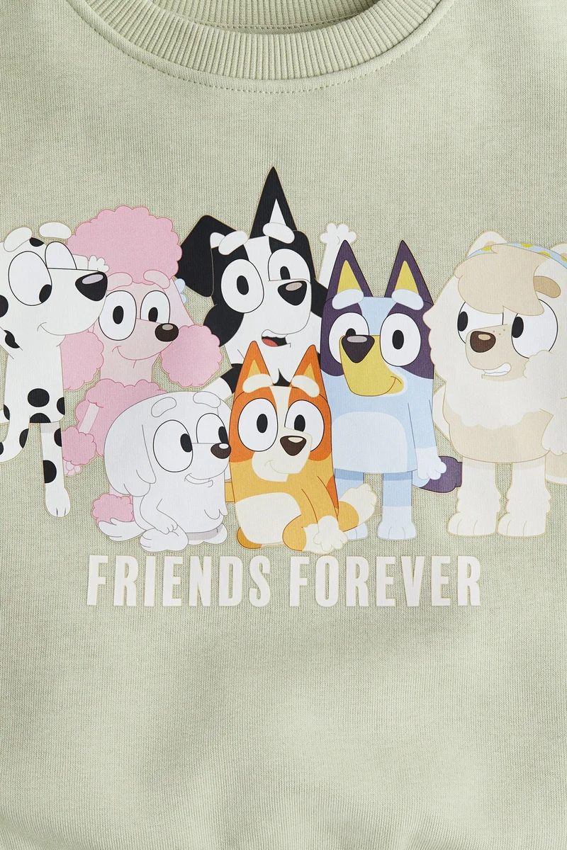 اتش اند ام سويت شيرت مزيّنة بطبعة