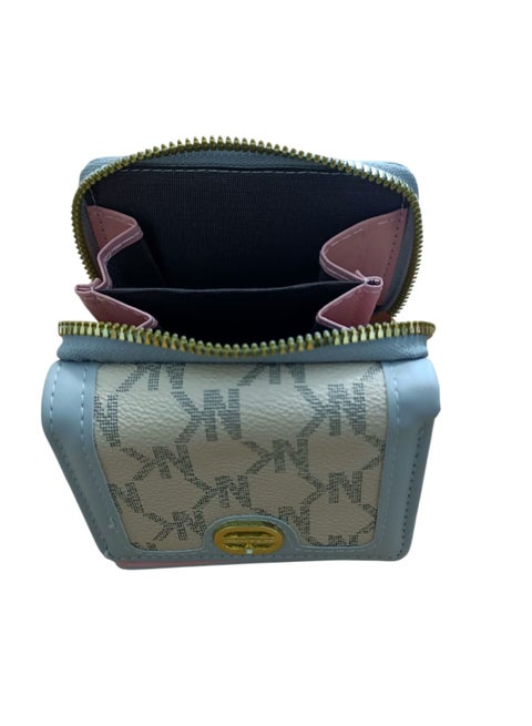 Women’s Wallet with Single Zipper – Elegant Design