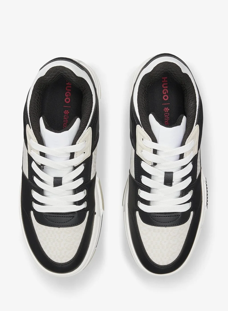 هوجو أحذية رياضية بتفاصيل شعار من جلد صناعي