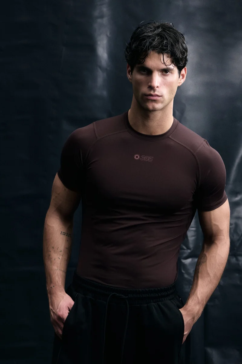 H&M Muscle Fit Sports T-shirt with DryMove™