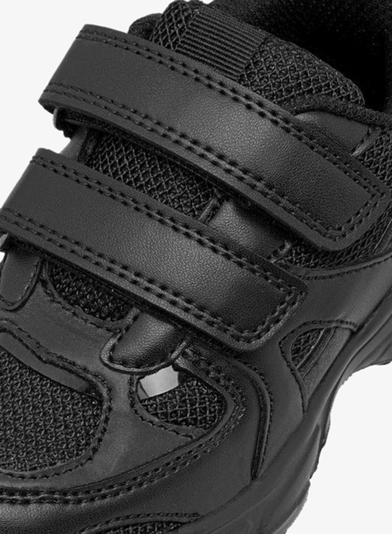 جونيورز حذاء مدرسي للأولاد بشريط لاصق وتفاصيل مضلعة - Image 4