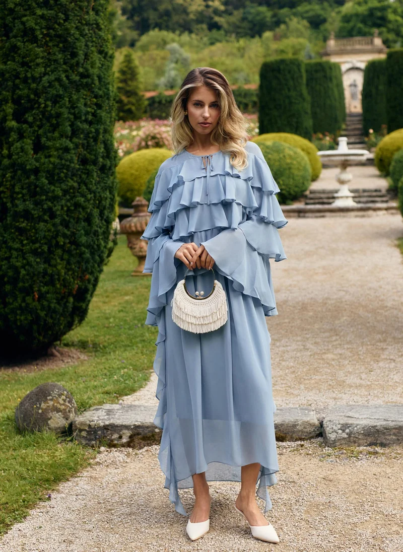 ليتشي فستان ماكسي متجدد الهواء مع كشكش على الصدر وربطات عنق متطابقة