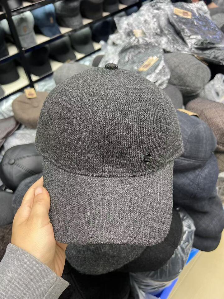 Winter Baseball Cap Men Middle-Age  Ear Protection Warm Hat - Image 1