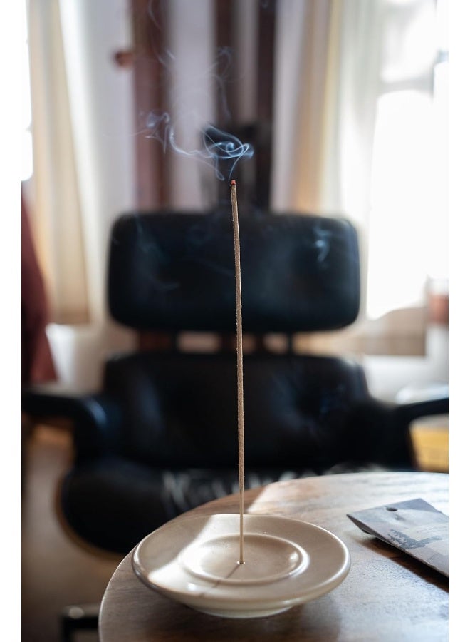 Juniper Ridge AllNatural Aromatic Campfire Incense LongLasting Bamboo Sticks Aromatherapy Meditation Therapy No Synthetic Fragrance Juniper 20 Count - Image 2