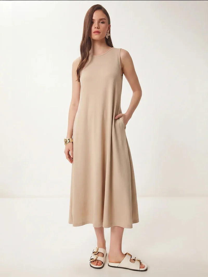 السعادة في إسطنبول ISTANBUL A-Line Midi Dress with Pocket