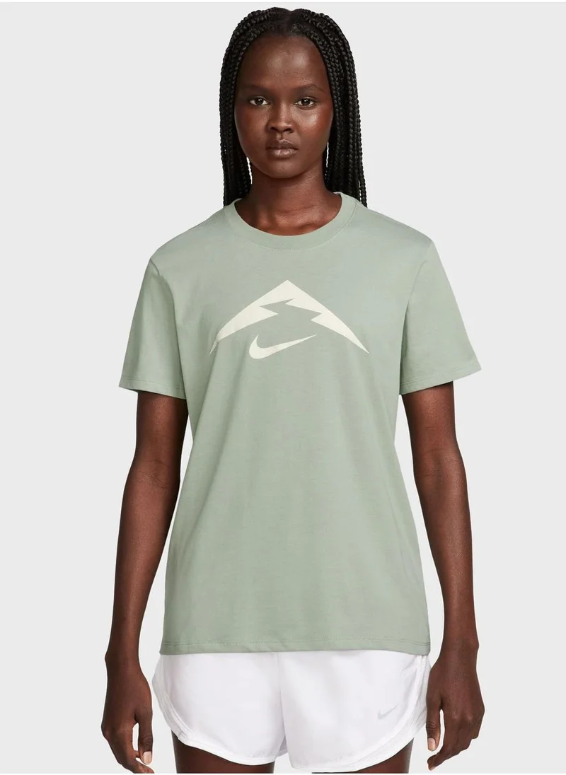 نايكي Trail T-Shirt