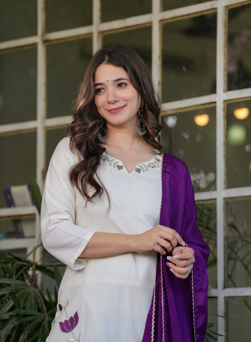 Women's Viscose Rayon embroidery straight kurta with pant and dupatta sets - Image 4