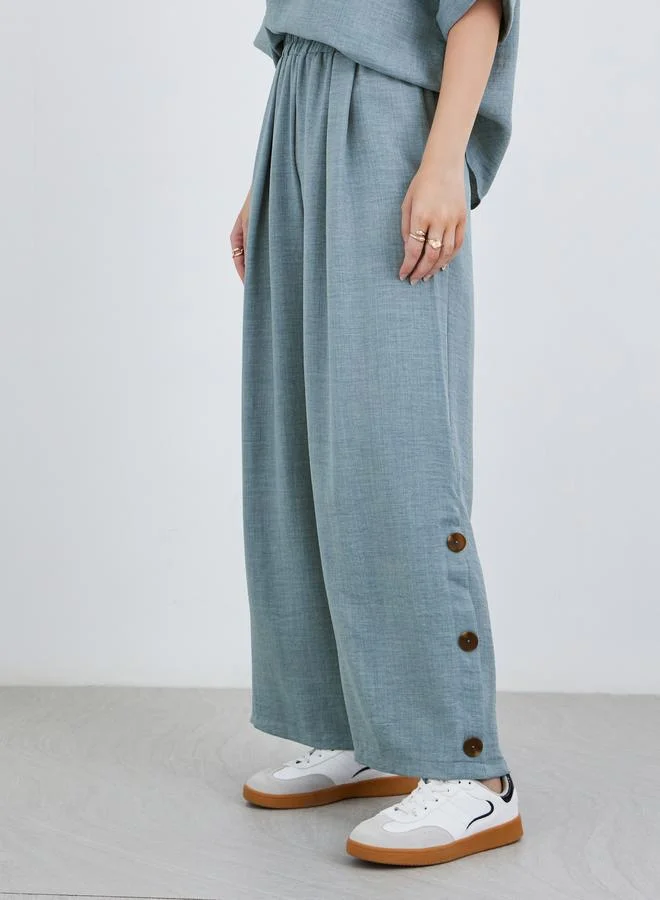 Amirah Amirah Oversized Short Sleeve Top and Wide Leg Pants Modest Set