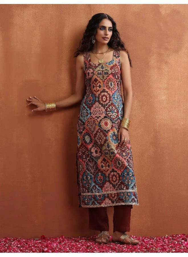 ترو برونز trueBrowns Cola Print Straight Kurta Set