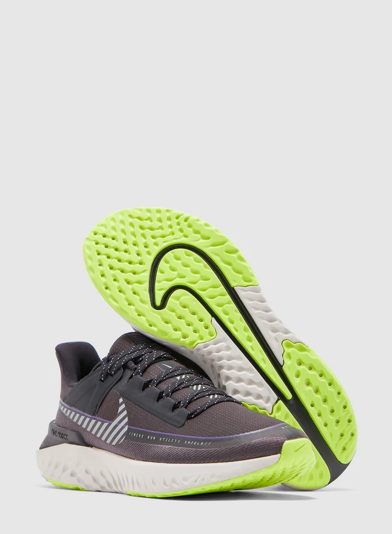 Nike Legend React 2 Shield