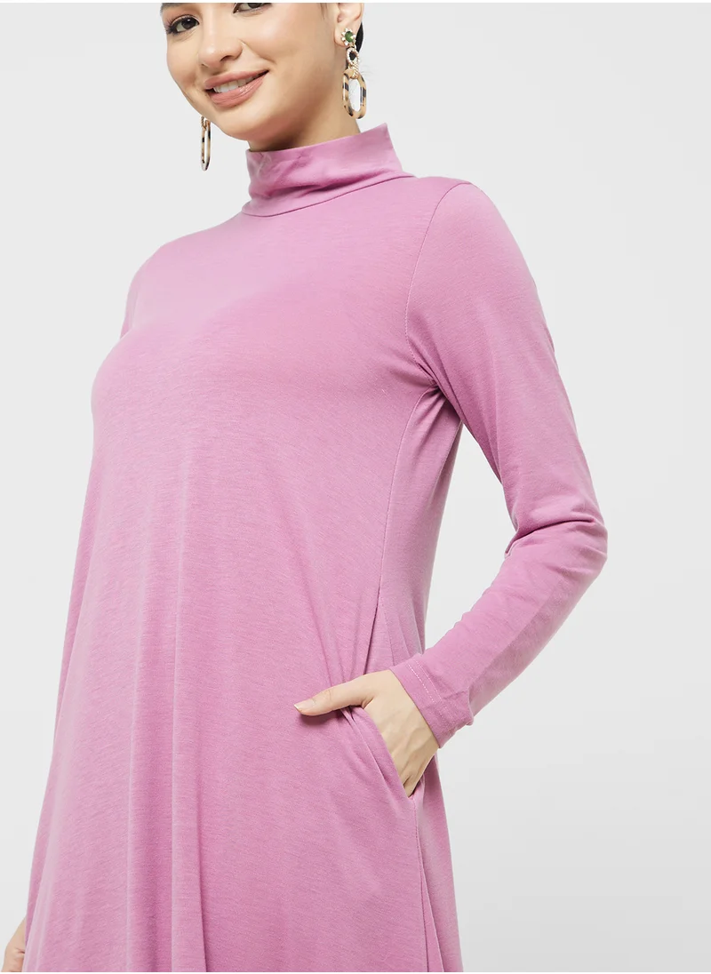 خزانة High Neck Dress