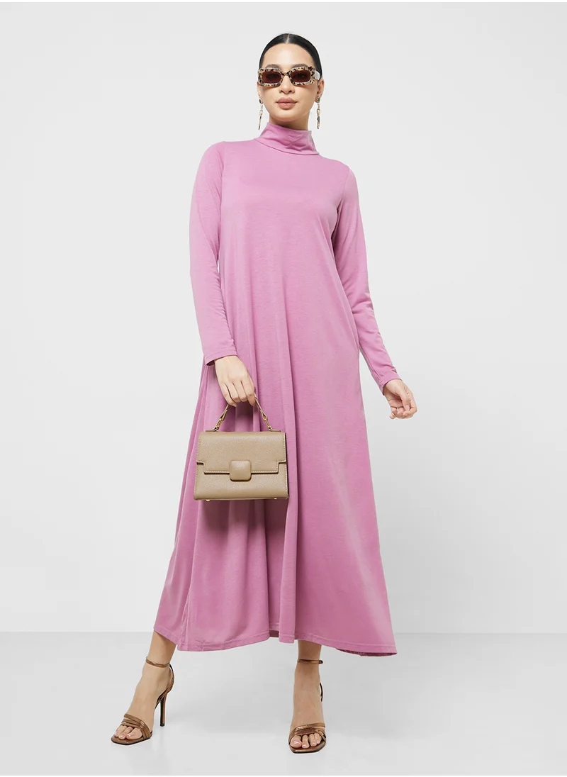 خزانة High Neck Dress