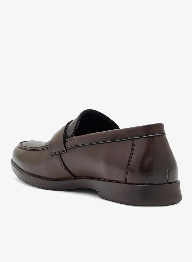 روبرت وود حذاء رسمي سهل الارتداء بتفاصيل السرج