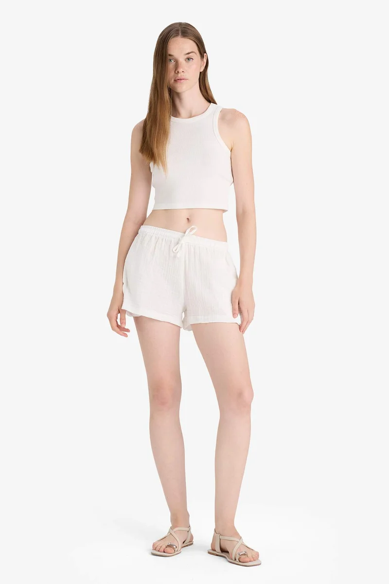 ديفاكتو A Cut Muslin Normal Waist Short Leg Shorts
