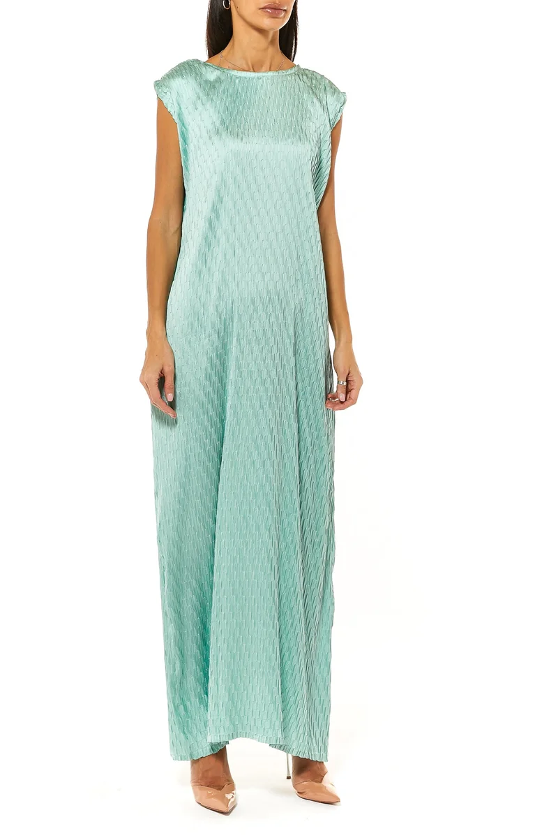 Moistreet Crew Neck Pleated Maxi Dress