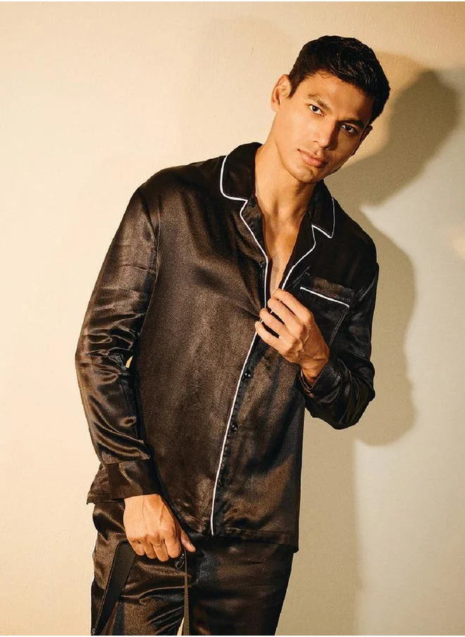 ايكونيك Iconic Regular Fit Piped Lounge Shirt with Collar and Long Sleeves
