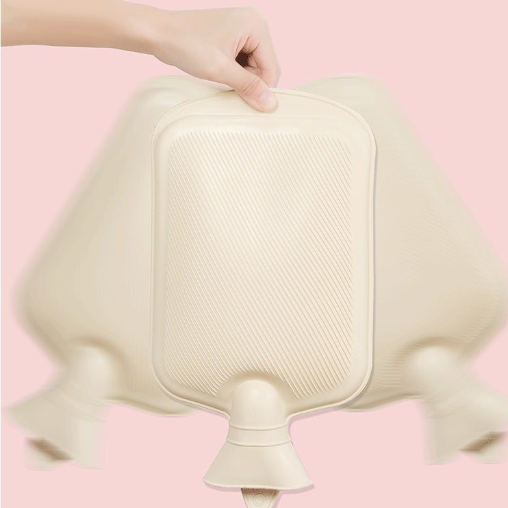 Hot Water Bottle 2L Rubber Durable Hot Water Bag for Hand Feet Warmer, Hot and Cold Therapy,Pain Relief - Image 2