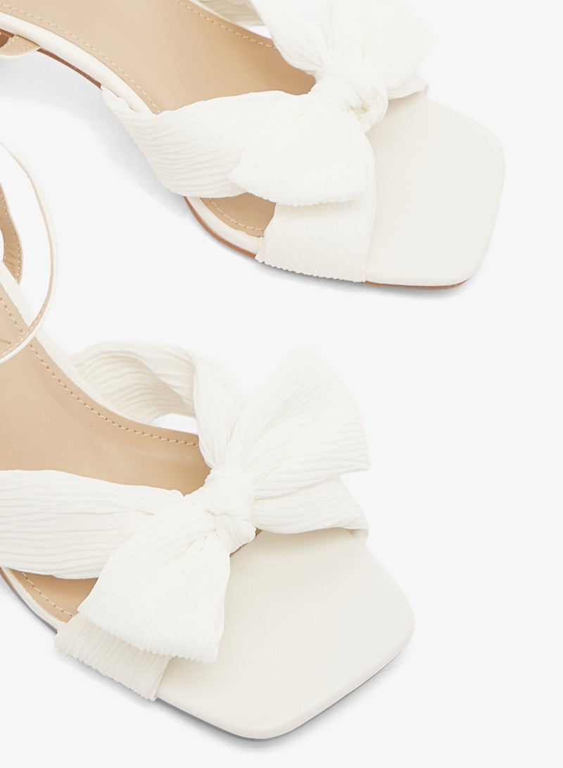 BE MINE Block Heel Sandals - Image 5
