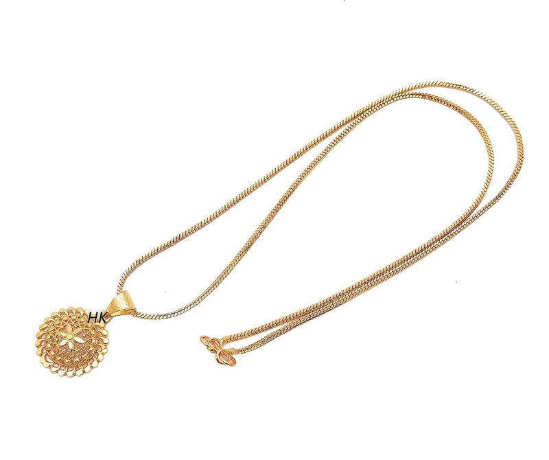 Handicraft Kottage سلسلة مطلية بالذهب 22 قيراط بوزن 1 جرام مع قلادة | أحدث وأنيقة سلسلة ذهبية مستوحاة من المشاهير / قلادة / مجموعة مجوهرات / مجوهرات عصرية للرجال والنساء والفتيات - Image 5