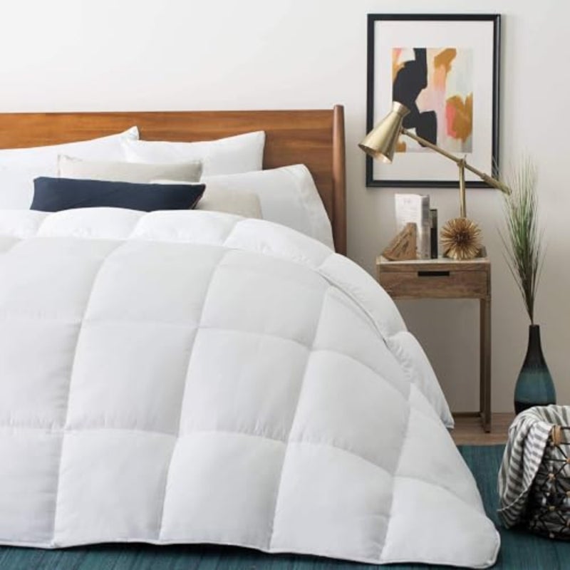 Alternative Comforter - Hypoallergenic - Down Alternative - - 400 GSM - Ultra Soft - 8 Duvet Loops - Machine Washable - Image 2