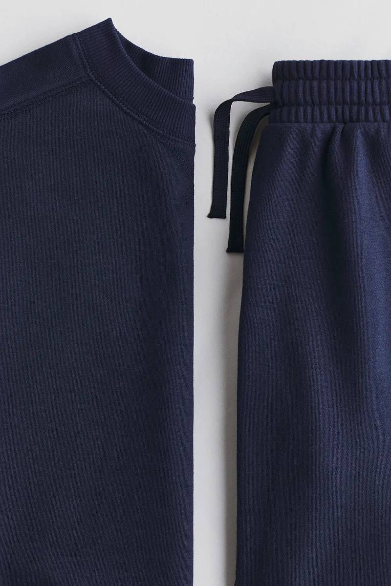 H&M 2-piece sweatshirt set