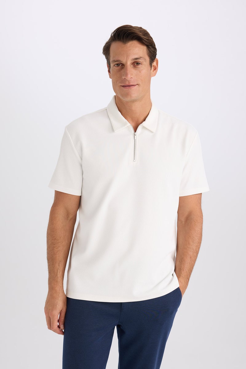 Man Regular Fit Pleat Polo T
