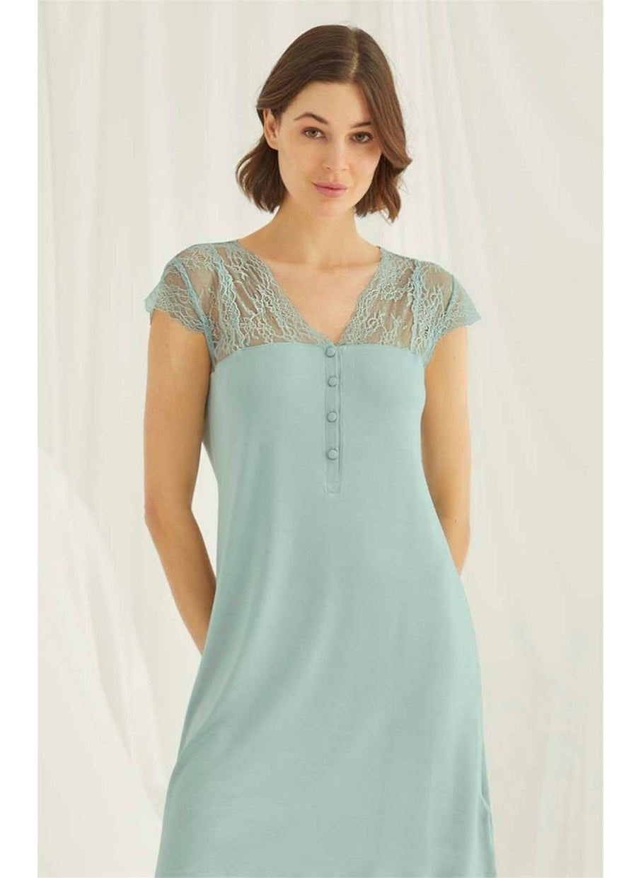 Monamise 18462 Women's Light Green V-Neck Front Buttoned Lace Short Sleeve Mini Nightgown  - Image 2