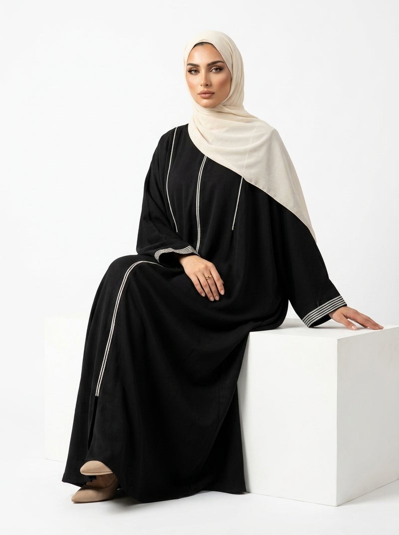 Elegant Black Women's Abaya with Front Zipper Detail, Perfect for Daily & Family Occasions, Color: Black - Size onesize(140KG) - Image 3