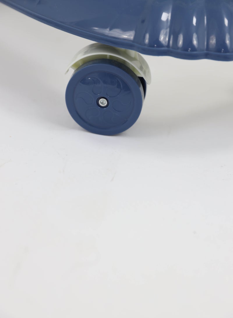 لحظة مرح مشاية أطفال بمقعد ناعم مبطن - Image 5