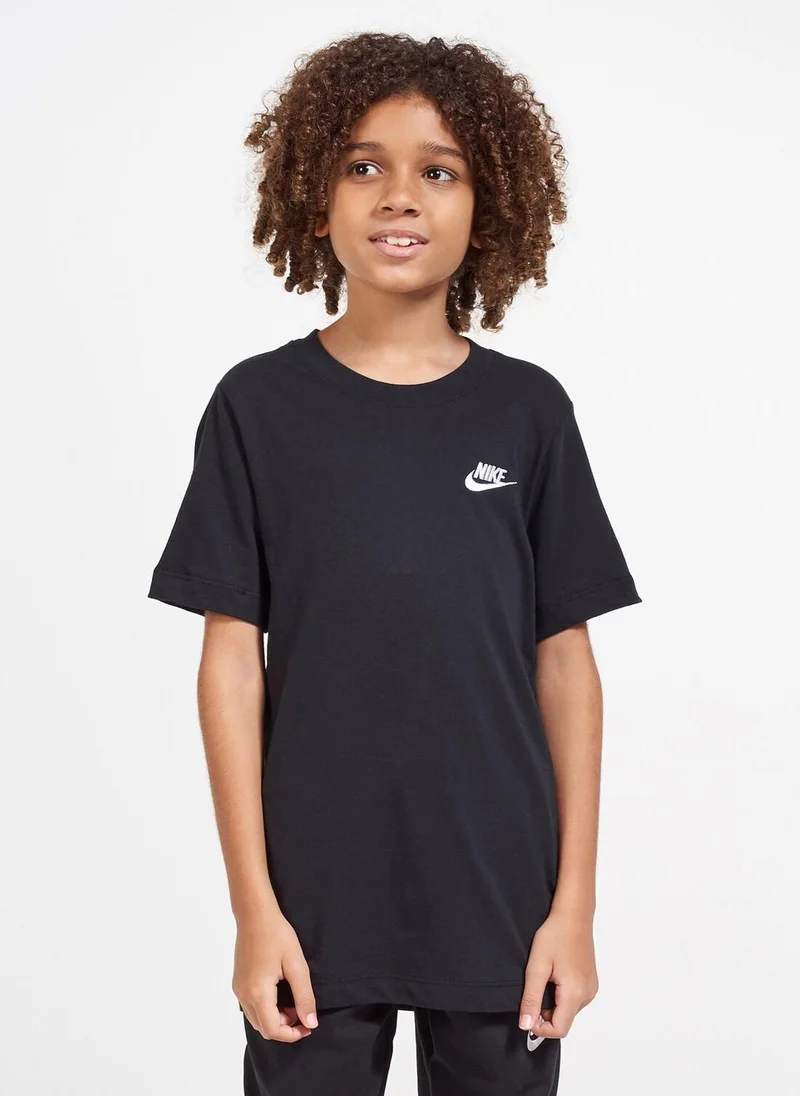 Nike Kids' Sportswear T-Shirt (Older Kids)