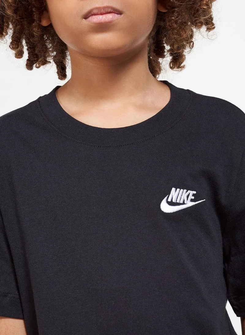 Nike Kids' Sportswear T-Shirt (Older Kids)