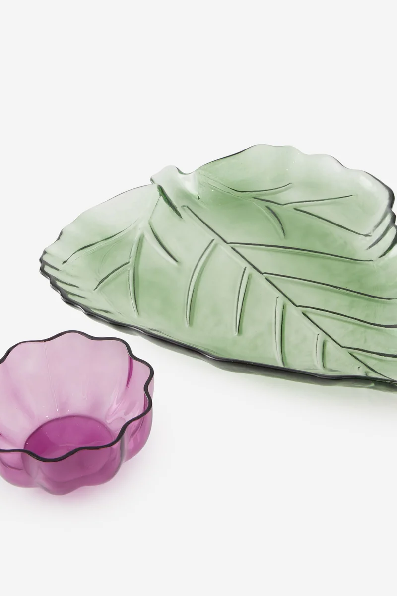 تايبو طبق زجاجي بأوراق وزهور