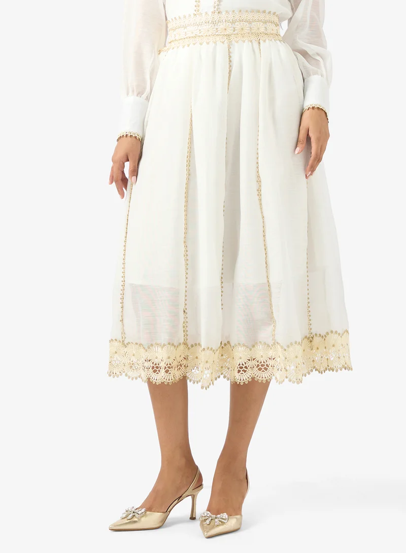 ELLA Dress With Lace Hem