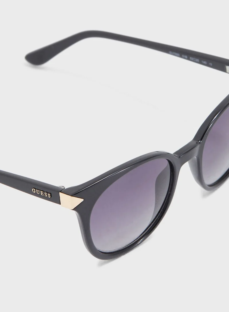 GUESS Round Sunglasses