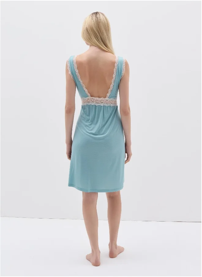 او في اس Sleeveless nightdress with lace