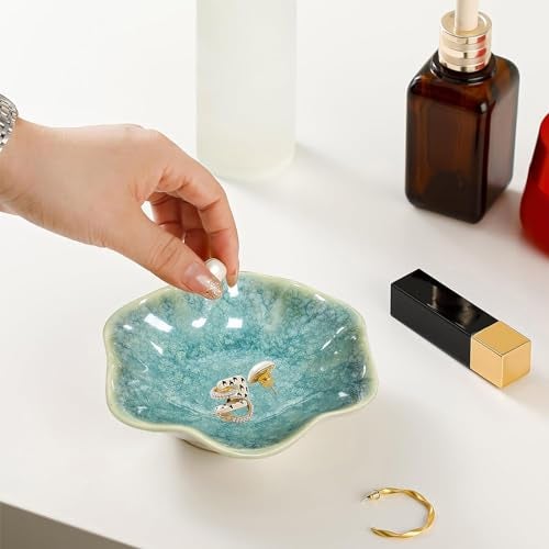 Binoster Crystal Green Ceramic Leaf Jewelry Dish Holder, Small Ring Dish, Trinket Tray, Catchall Tray for Nightstand Decor, Entryway Table, Room Decor - Image 2