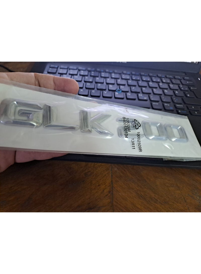 ملصق سيارة ، شارة بديل العلامة القديمة والتالفة او المفقودة (مناسب ومتوافق مع كلمة GLK200 - Image 1