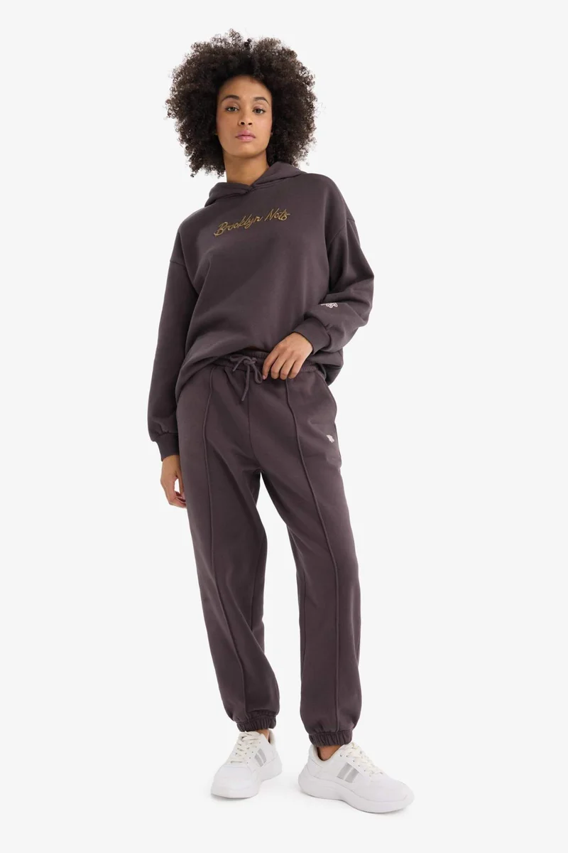 Defacto  DeFactoFit NBA Brooklyn Nets Oversize Fit Standard Length Thick Joggers for Women | Best Price UAE