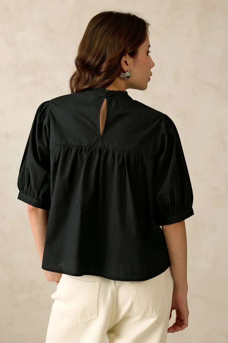 Virgio VIRGIO 100% Cotton Diagonal Tuck Detail Lace Top
