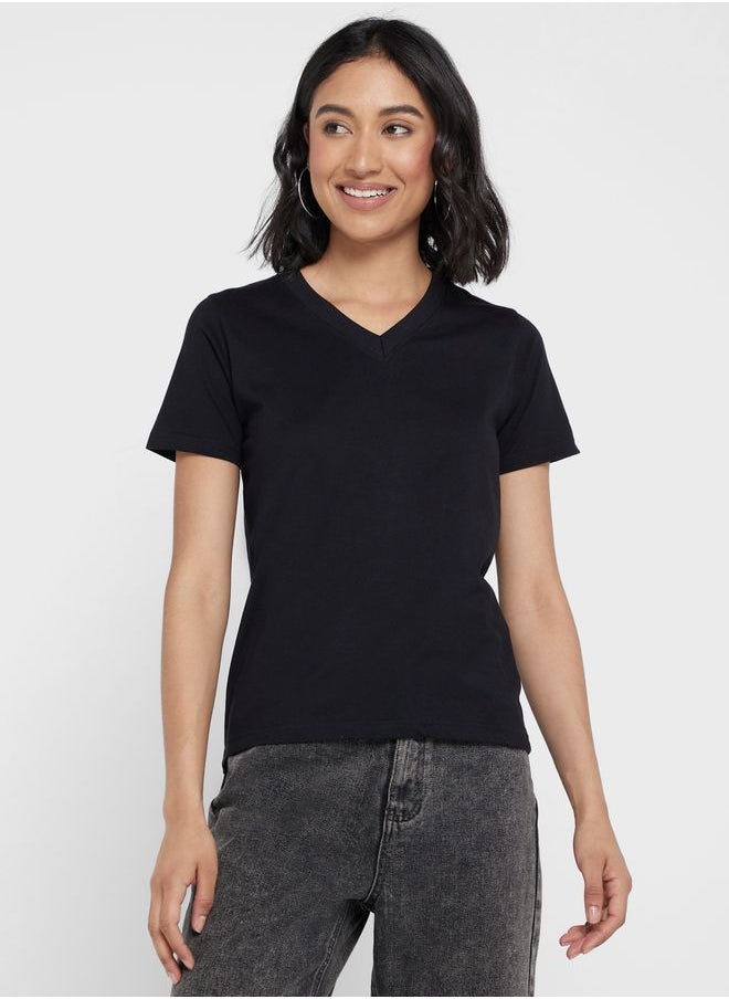 Ginger Basics - 2 Pack V Neck & Round Neck T-Shirt - Image 1