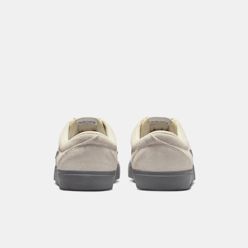 Nike Men's SB Charge Suede Shoes