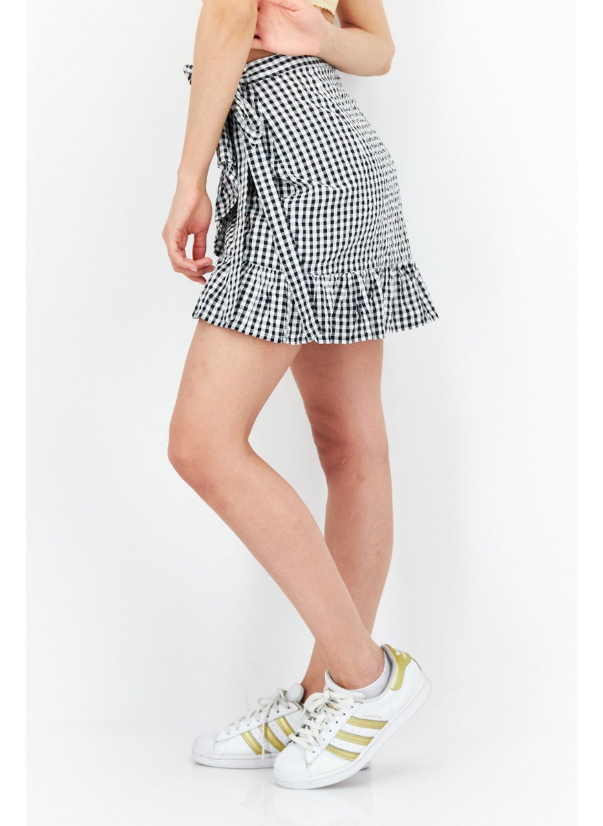 EDC Women Checkered Mini Skirt, Black  - Image 4