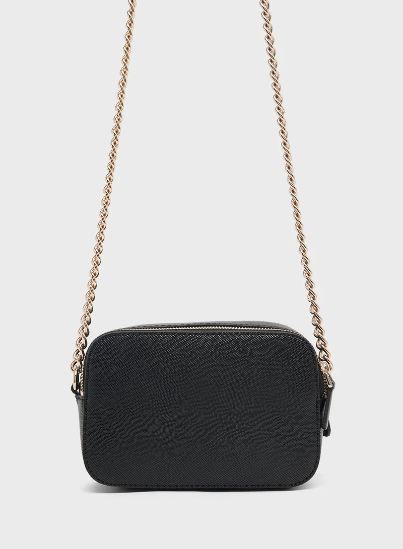 جس NOELLE II CROSSBODY CAMERA