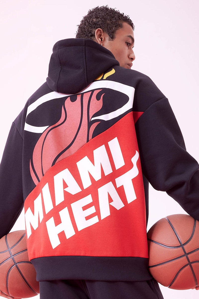 DeFacto Man DeFactoFit NBA Miami Heat Oversize Fit Hooded Thick Sweatshirt  - Image 1