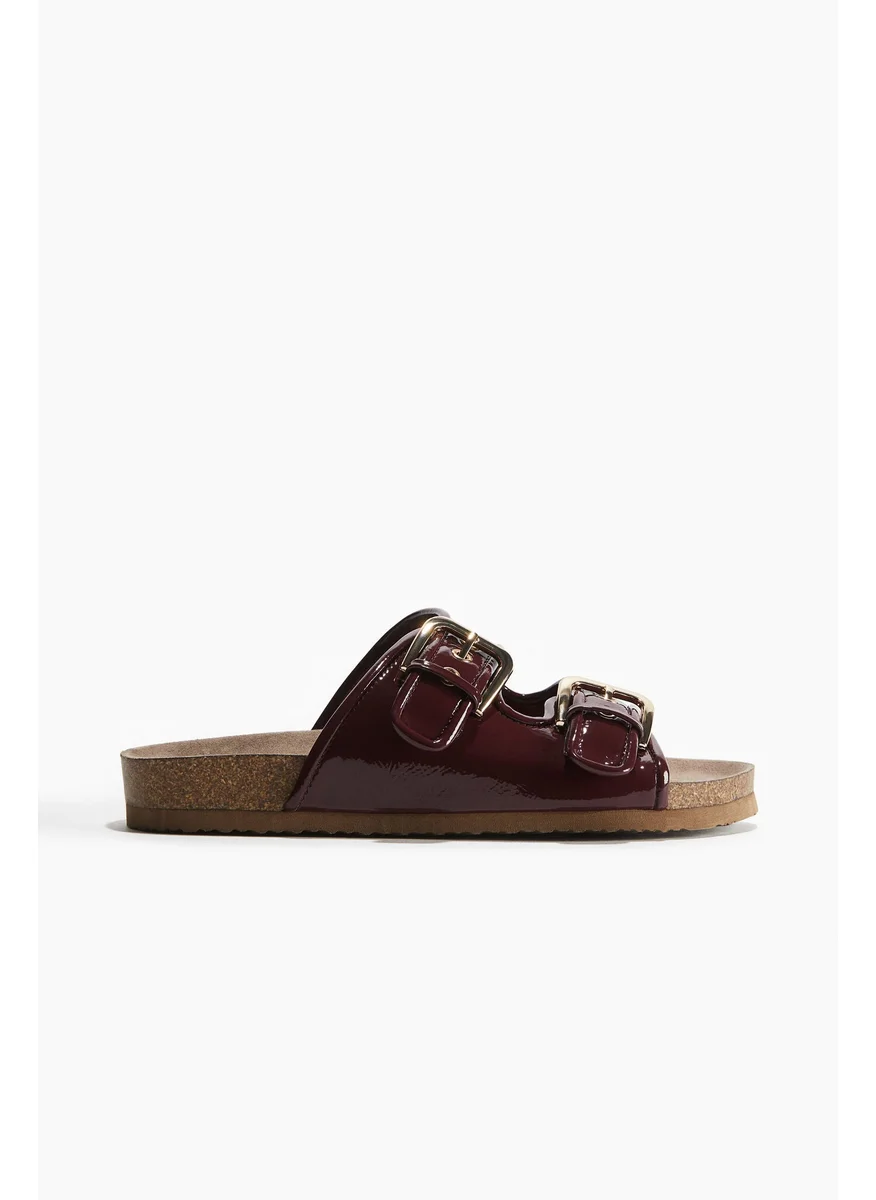 اتش اند ام Sandals