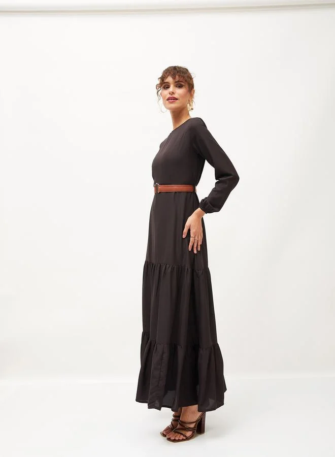 SASSAFRAS Belted Tiered Maxi Dress with Long Sleeve by Styli