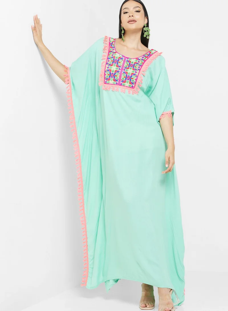 ARABIAN CLOSET Embroidered Flared Sleeve Kaftan