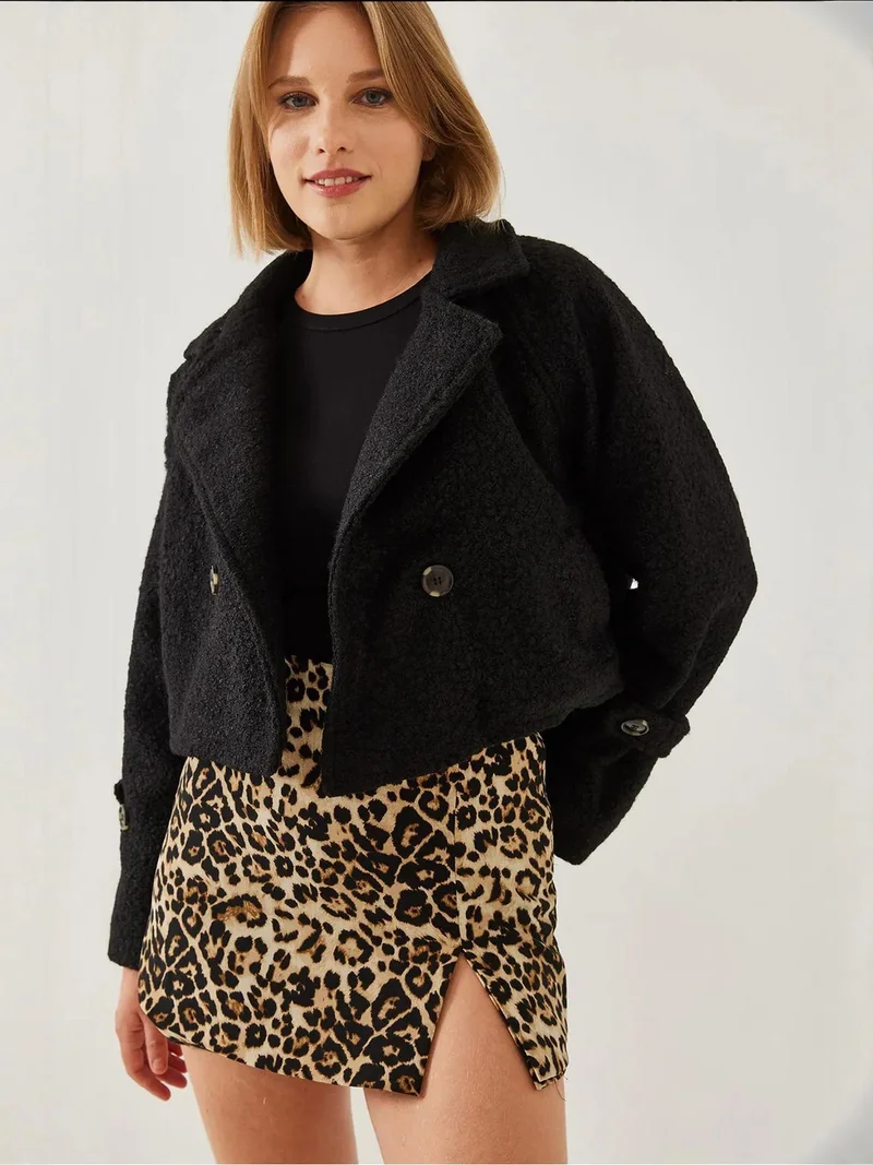 Bianco Lucci LUCCI Double Breasted Faux Fur Boxy Crop Jacket